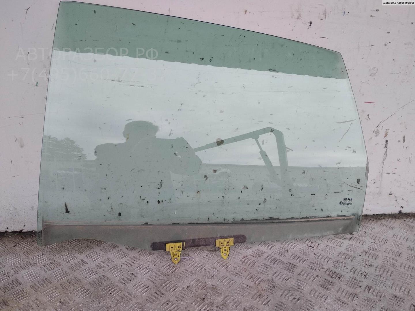 Стекло двери задней левой