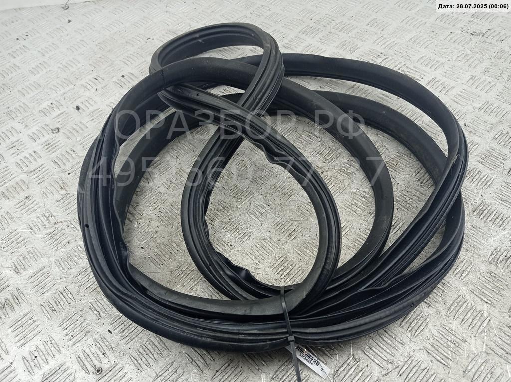 Уплотнитель двери