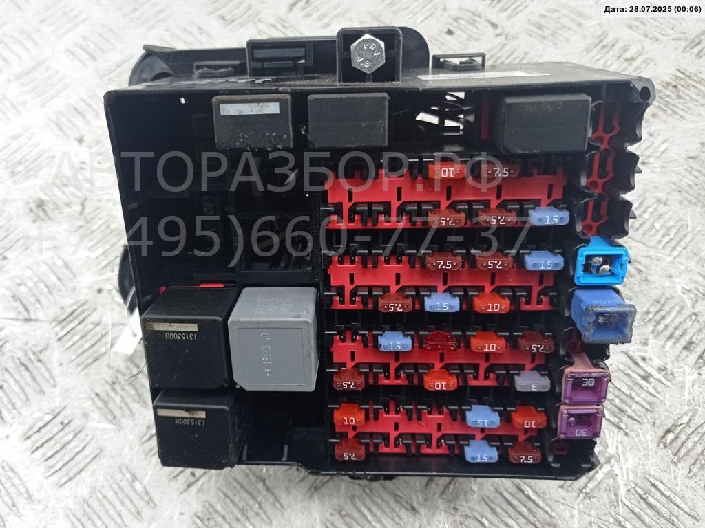 Блок предохранителей
