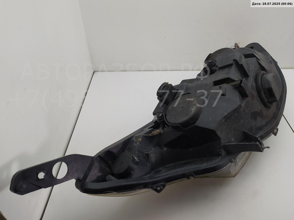 Фара левая