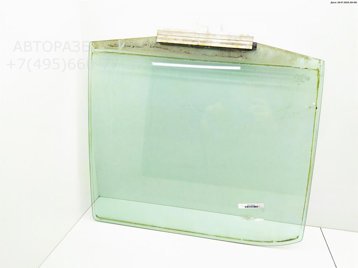Стекло двери задней правой