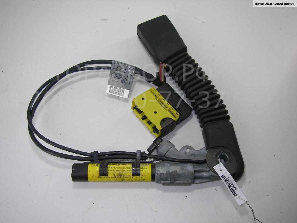 Ответная часть ремня безопасности