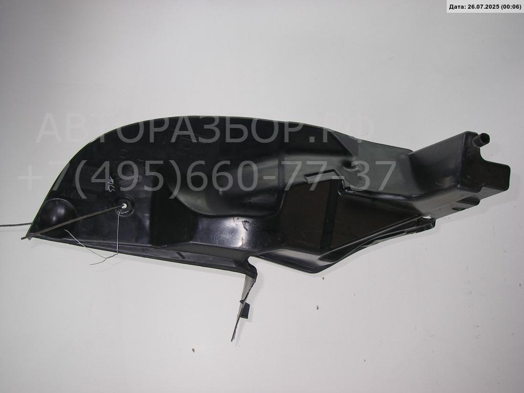Накладка переднего крыла правого