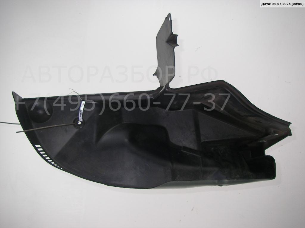 Накладка переднего крыла правого