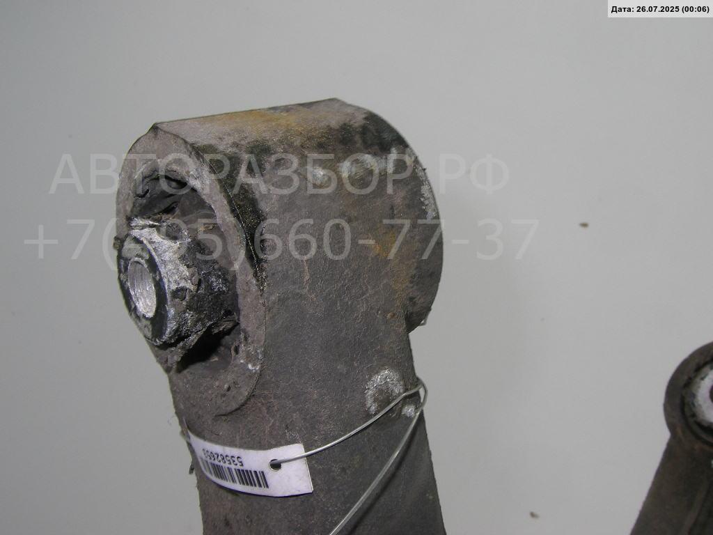 Рычаг задний правый