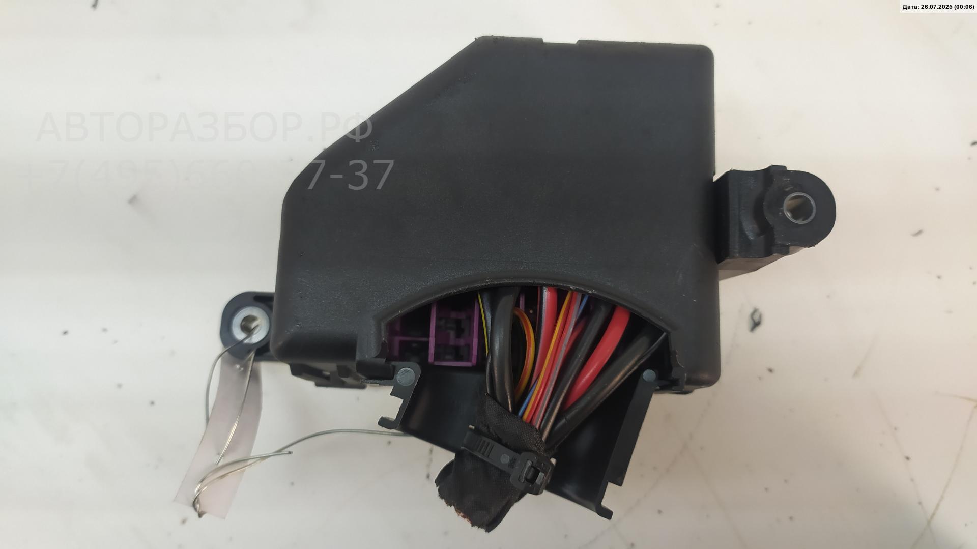 Блок предохранителей