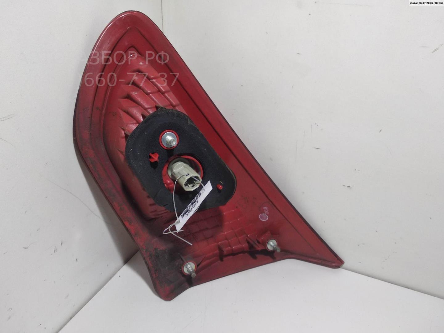 Фонарь задний внутренний левый