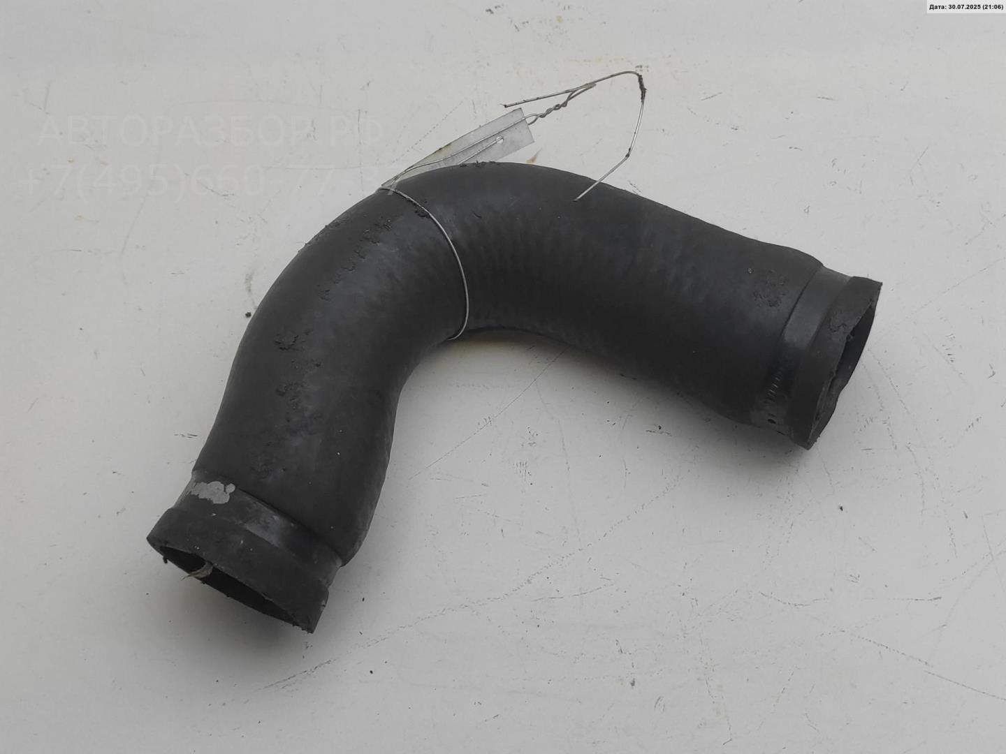 Патрубок радиатора