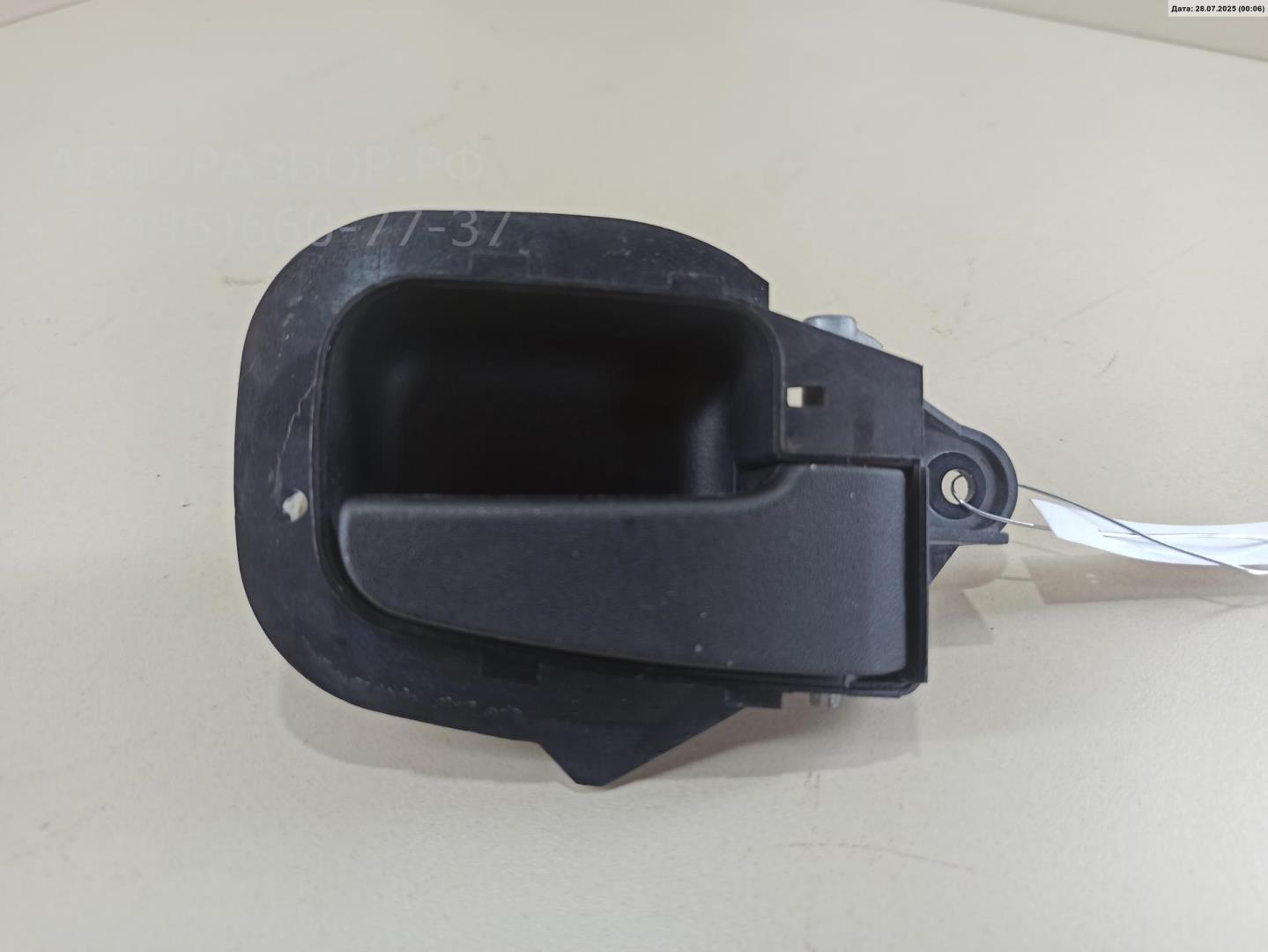 Ручка двери передней внутренняя правая