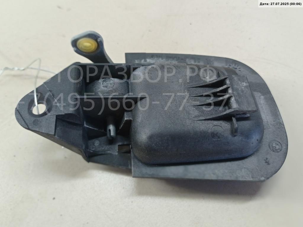 Ручка двери задней внутренняя левая