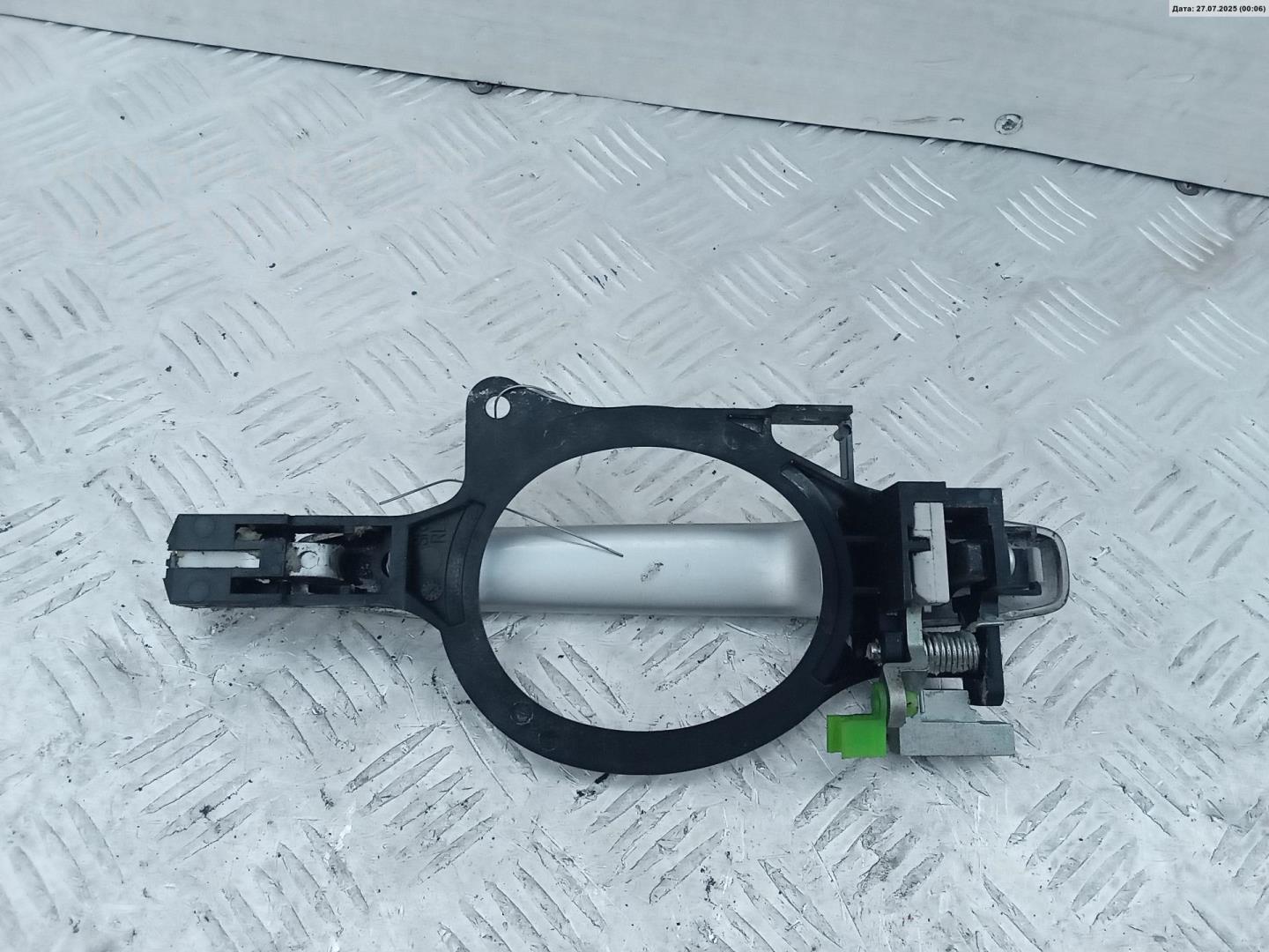 Ручка двери задней наружная левая