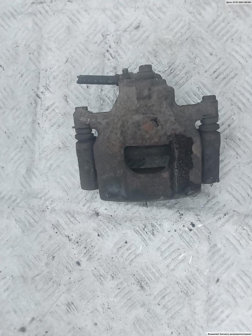 Суппорт передний правый