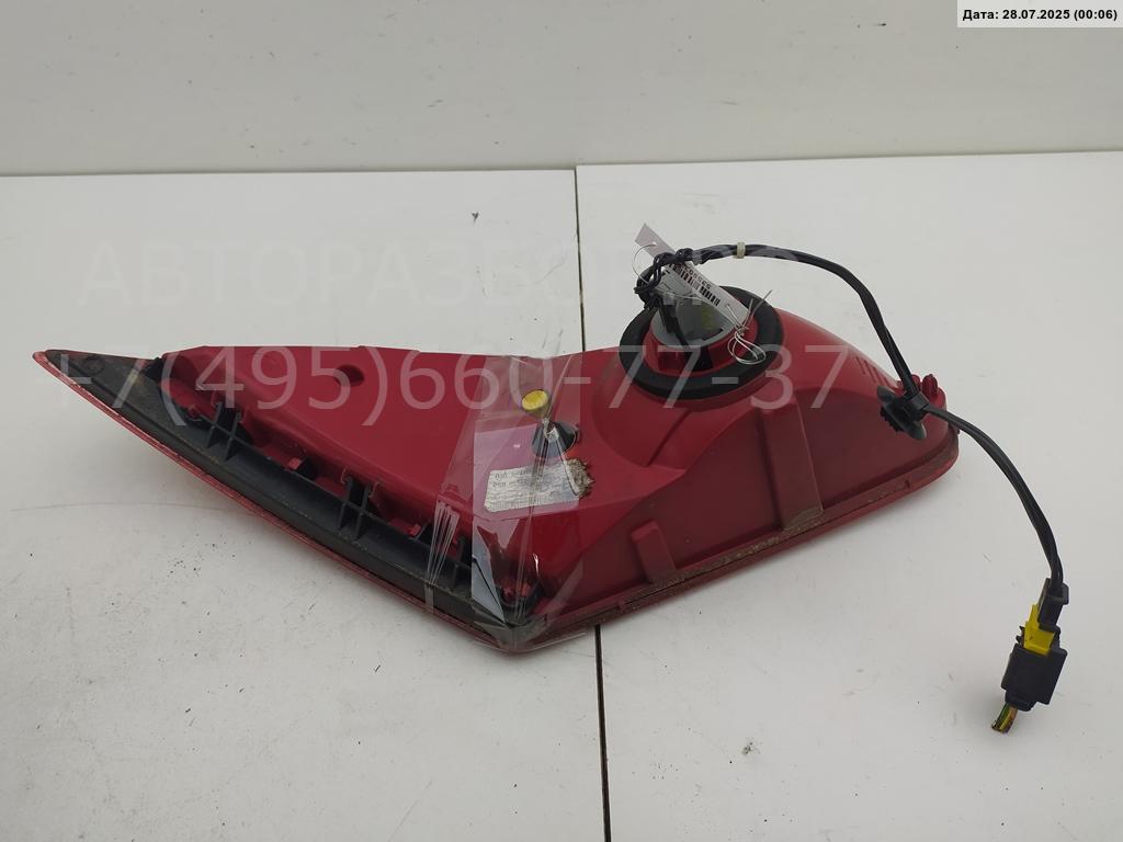 Фонарь задний внутренний правый