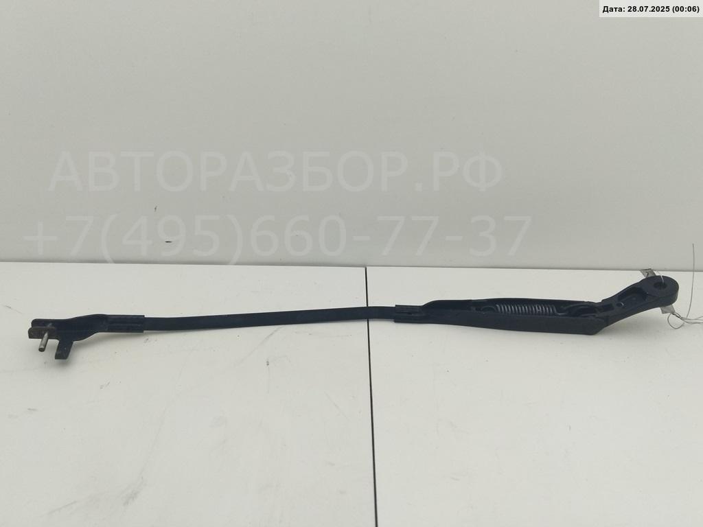Поводок стеклоочистителя передний правый