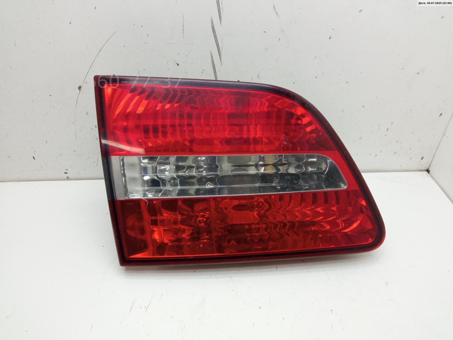 Фонарь задний внутренний левый