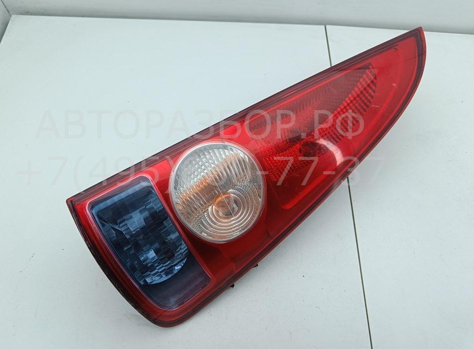Фонарь задний правый