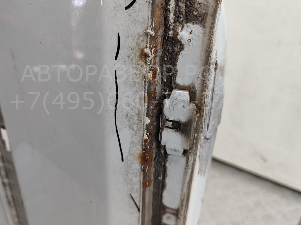 Дверь задняя левая