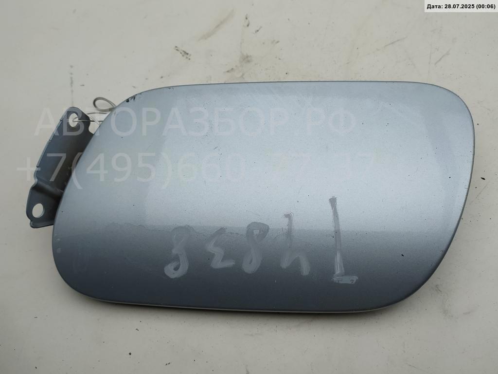 Лючок бензобака