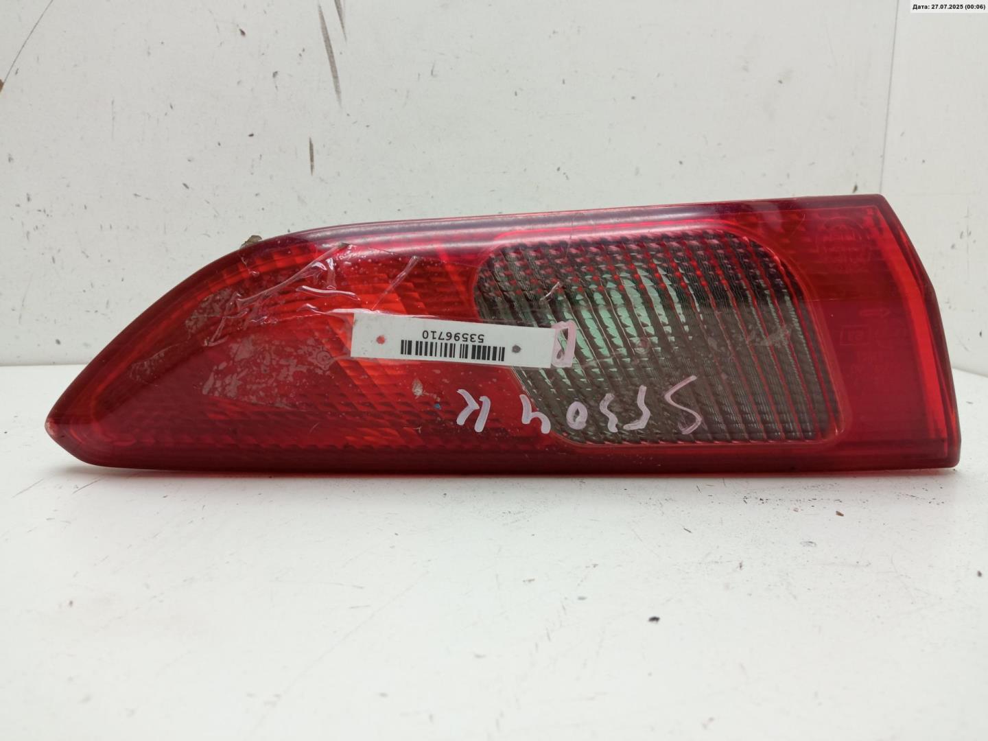 Фонарь задний внутренний левый