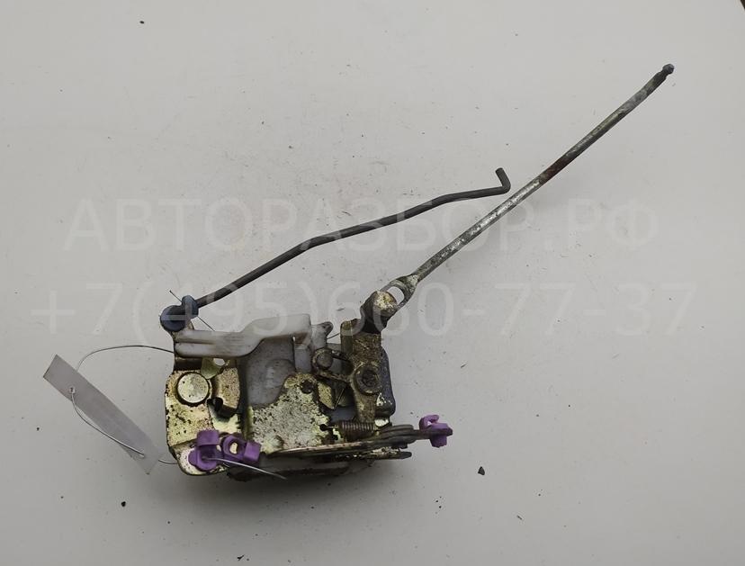 Замок двери передней правой