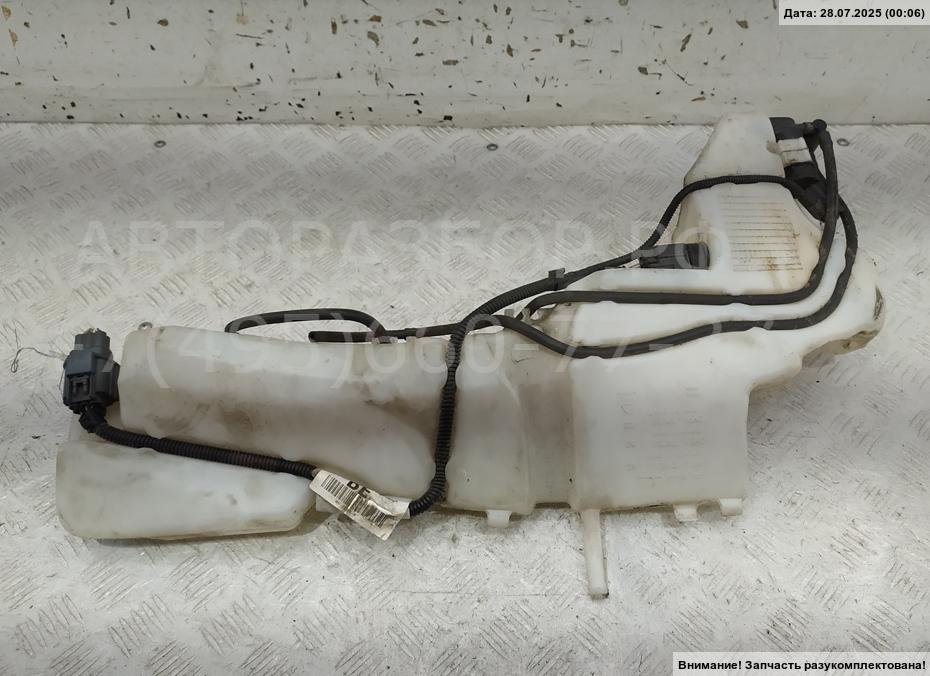 Бачок омывателя лобового стекла