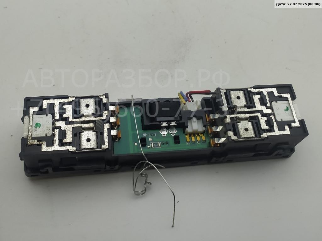 Плафон салонный