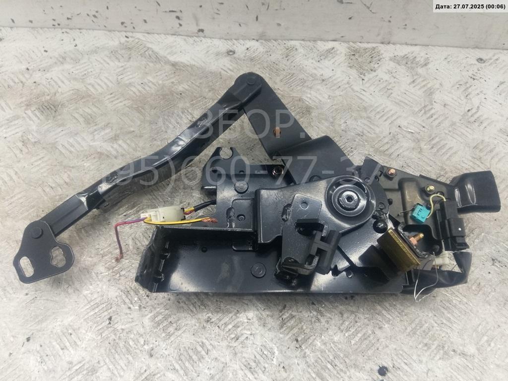 Механизм подъема двери багажника