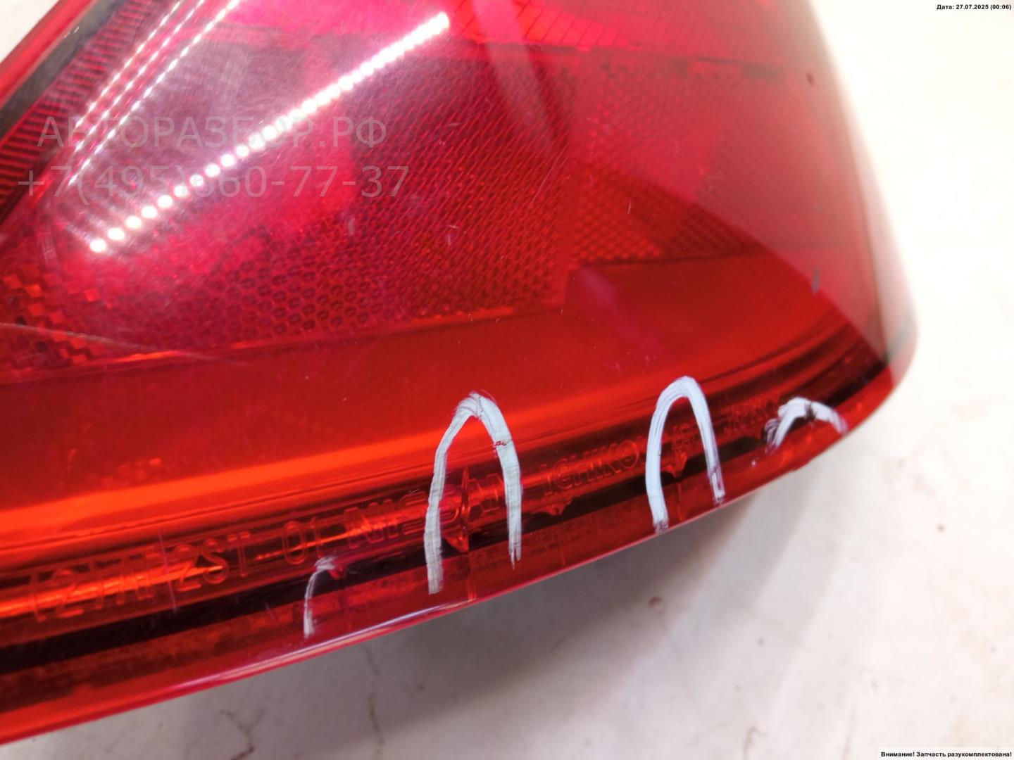 Фонарь задний правый