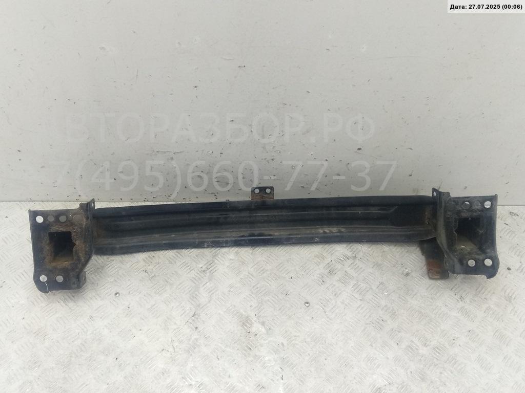 Усилитель переднего бампера