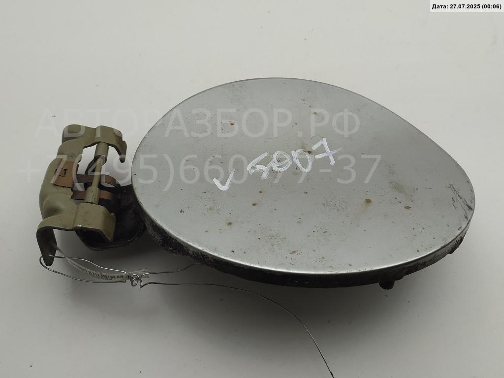 Лючок бензобака