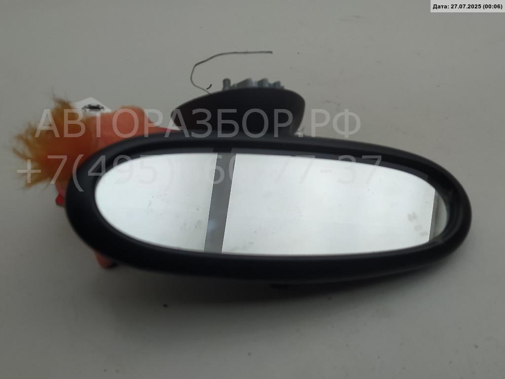 Зеркало заднего вида