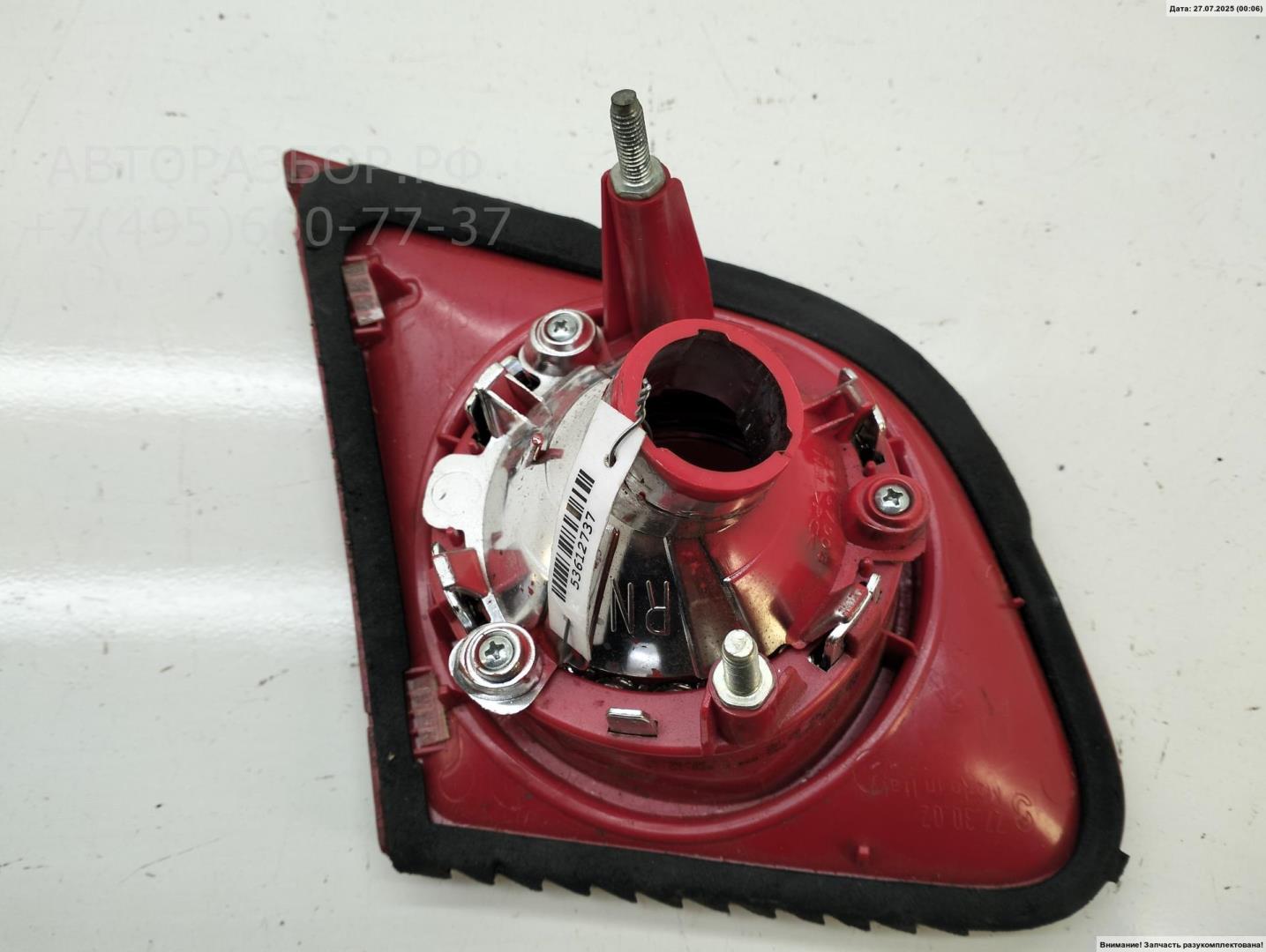 Фонарь задний внутренний правый