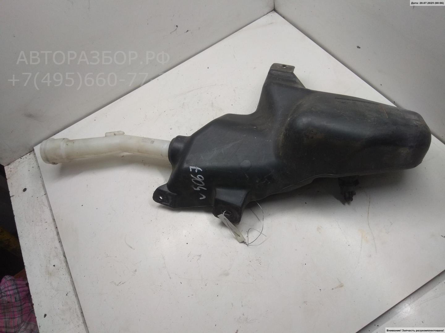 Бачок омывателя лобового стекла