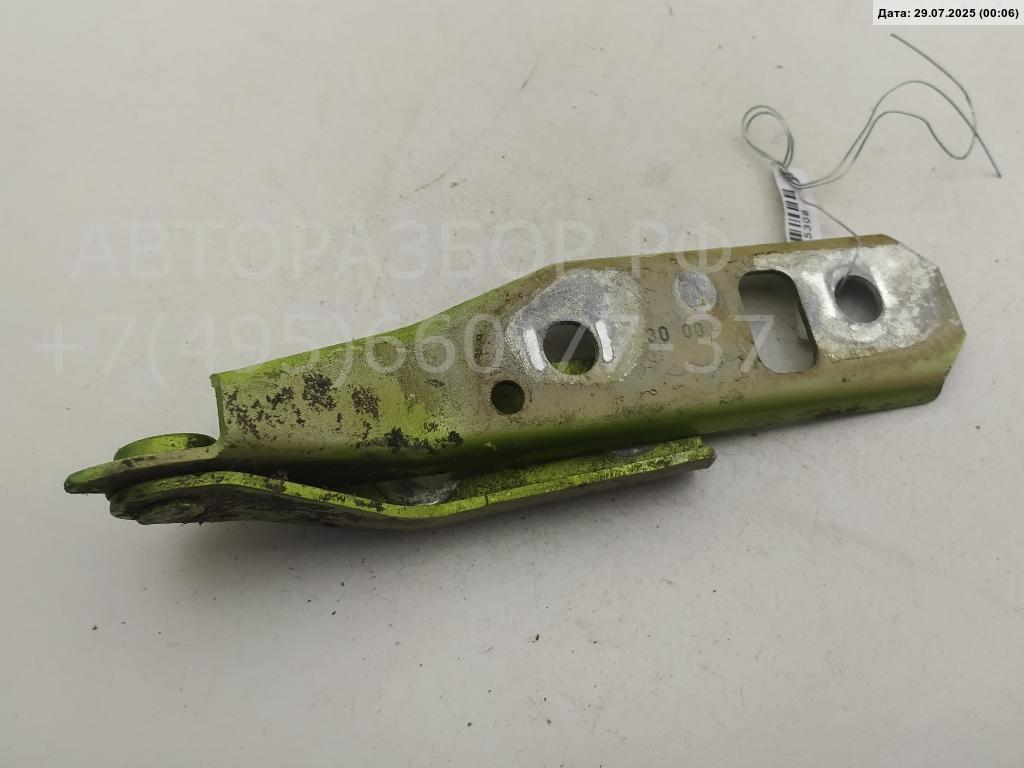 Петля капота правая