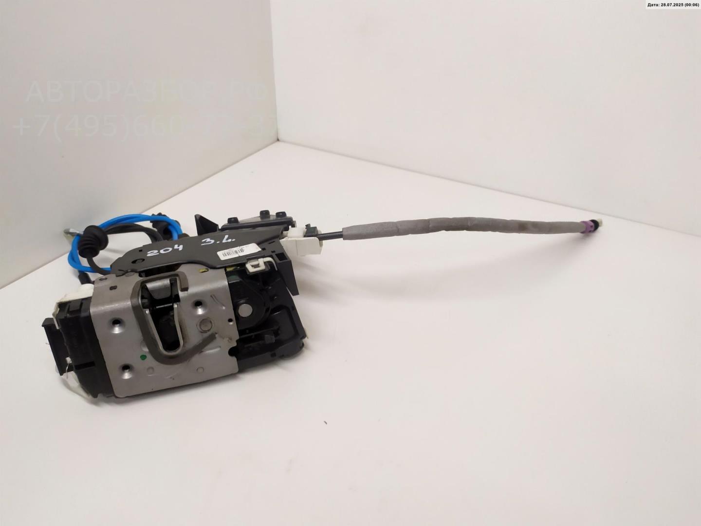 Замок двери задней левой