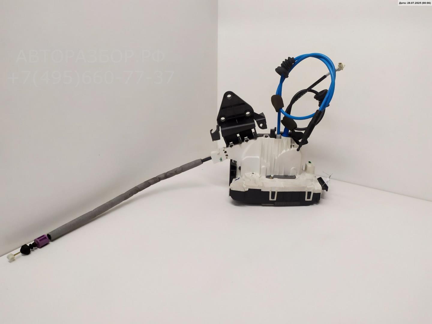 Замок двери задней левой