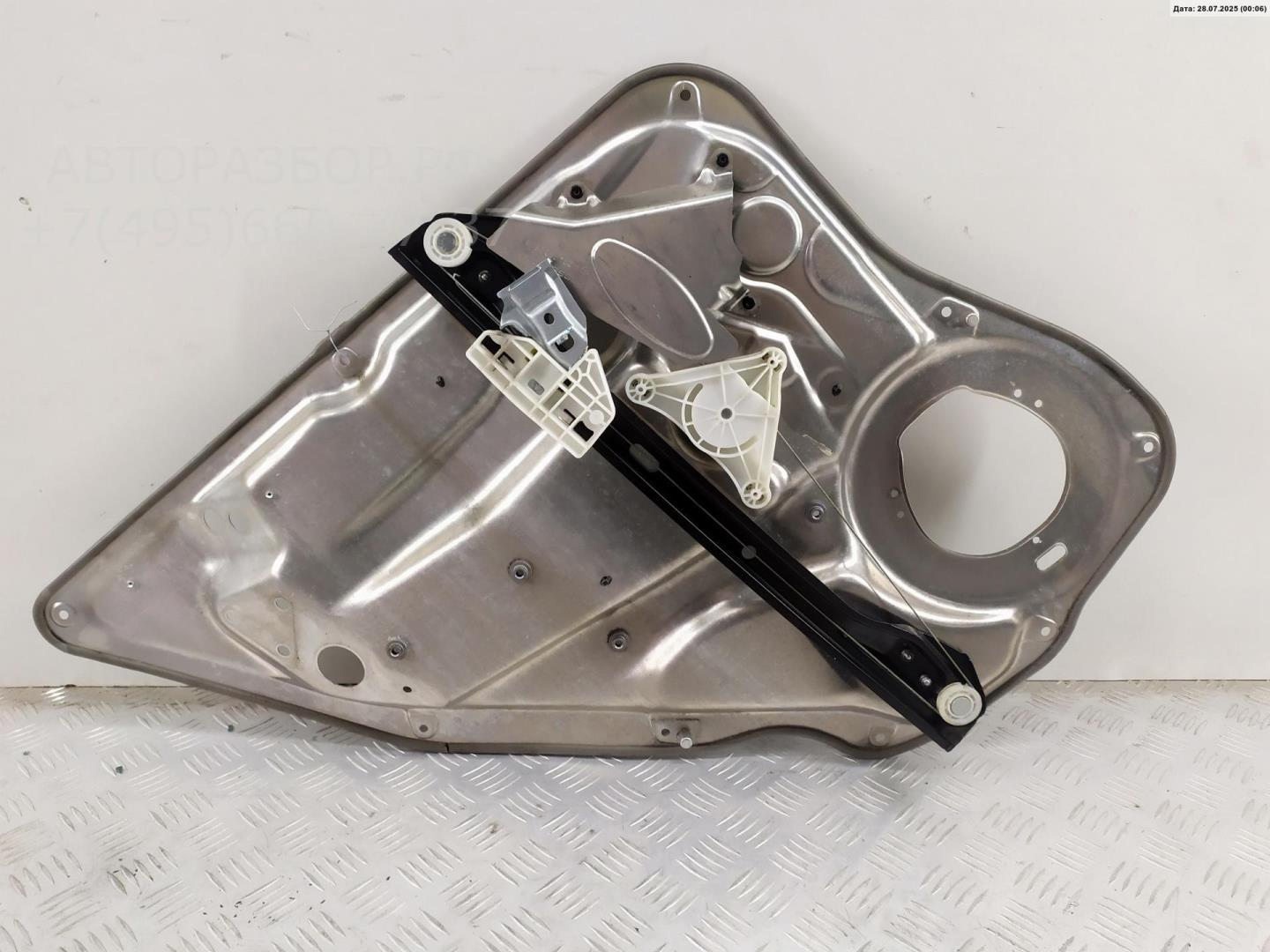 Стеклоподъемник электр. задний правый