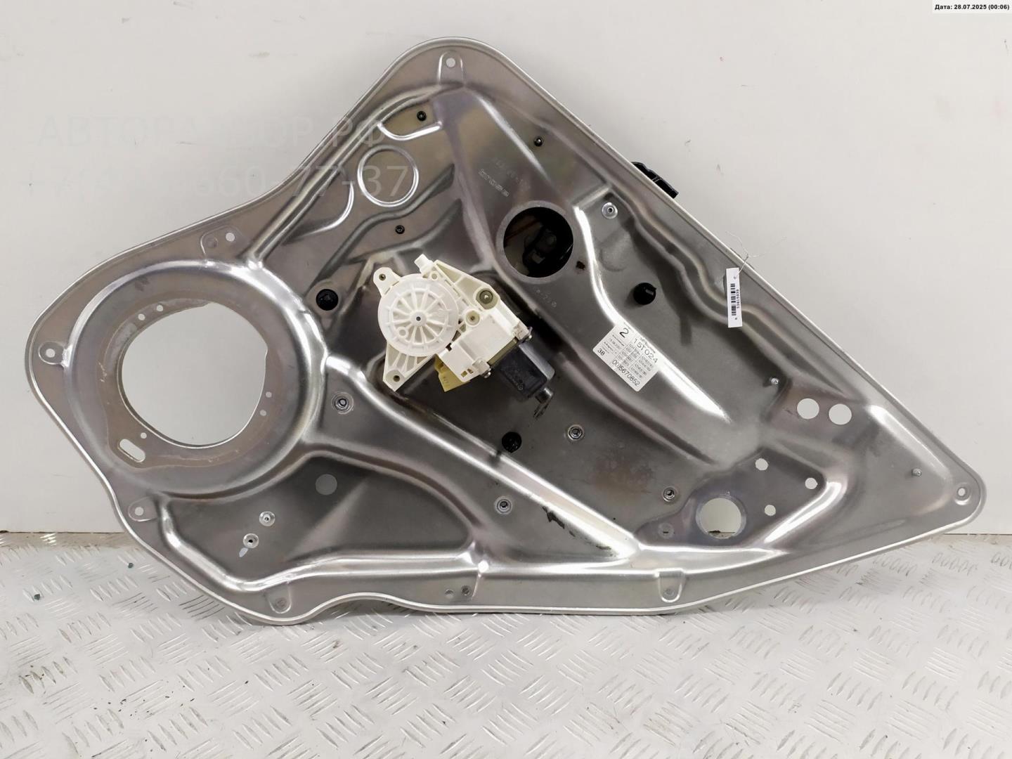 Стеклоподъемник электр. задний правый