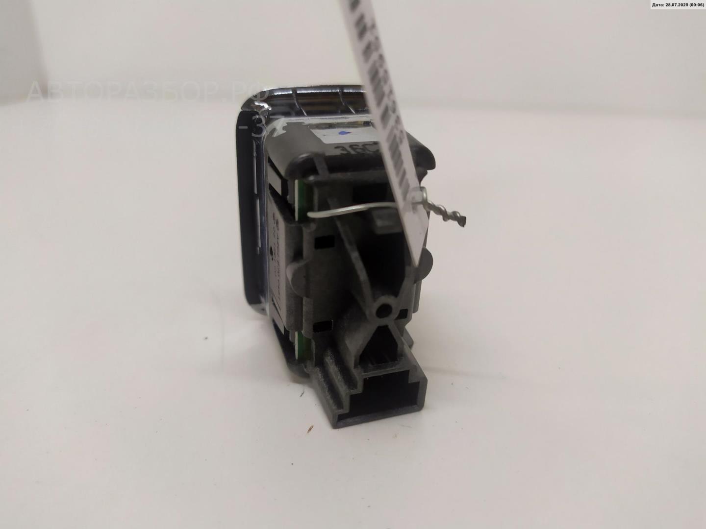 Кнопка стеклоподъемника