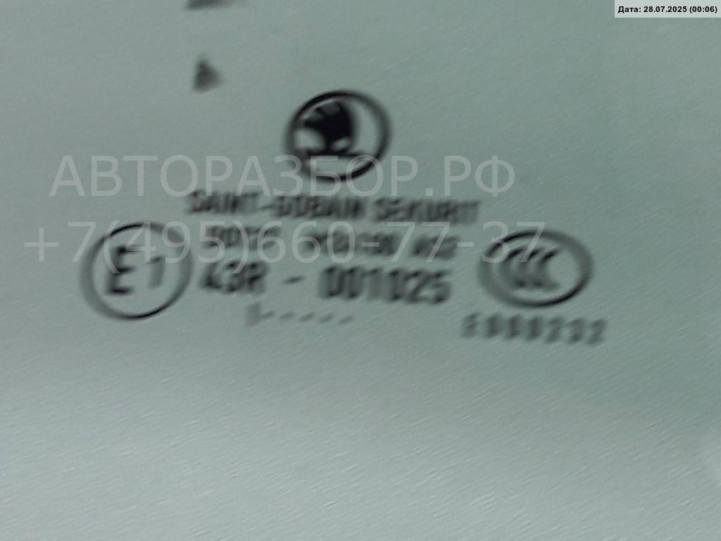 Стекло двери задней правой