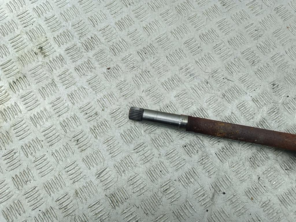 Полуось передняя правая