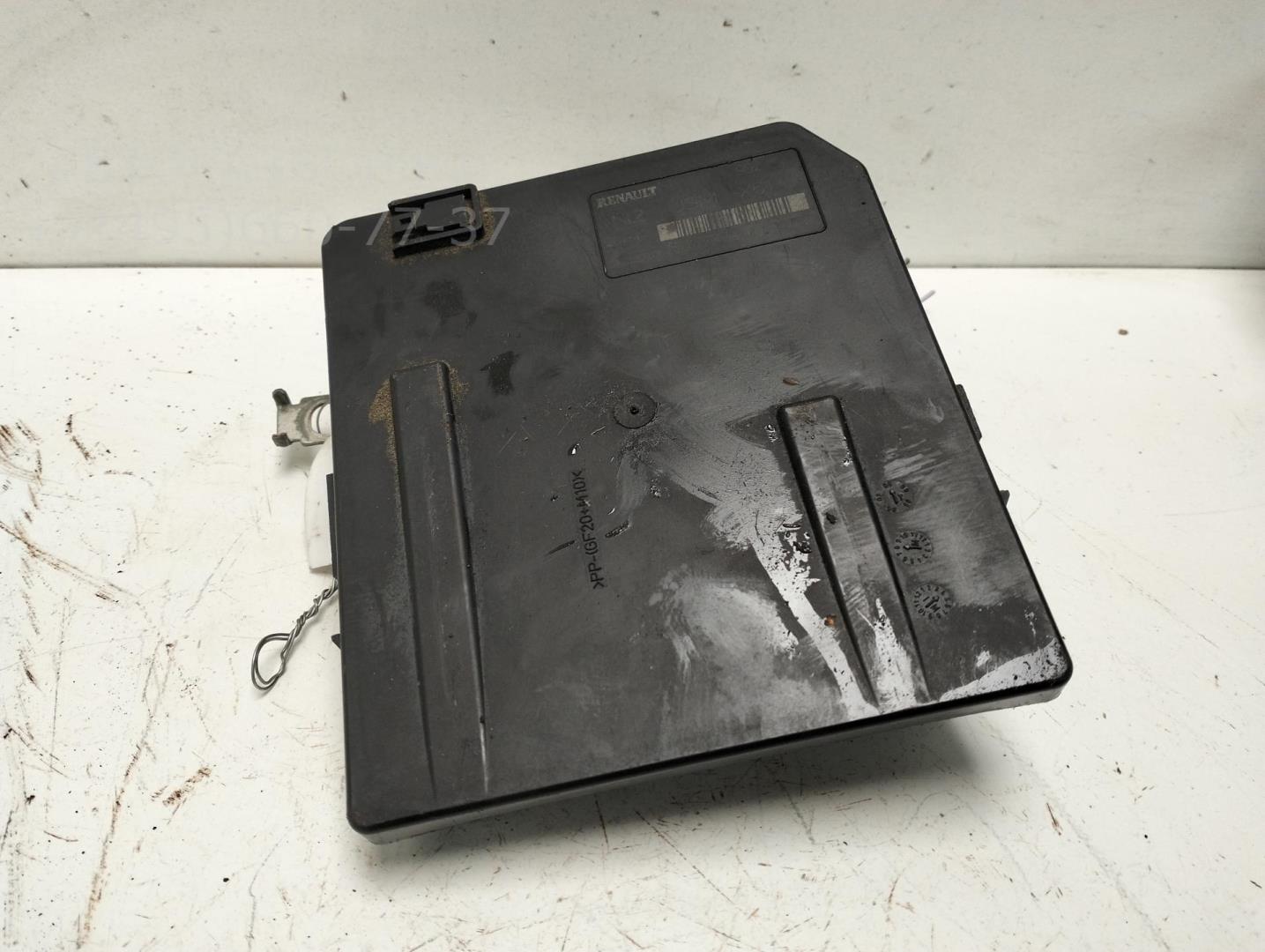 Блок предохранителей