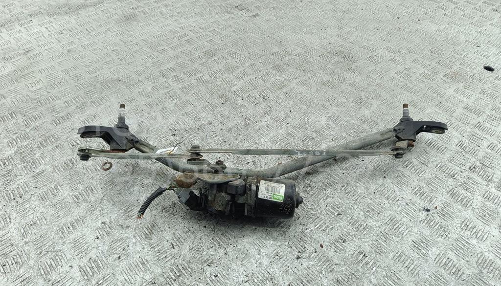 Моторчик стеклоочистителя передний