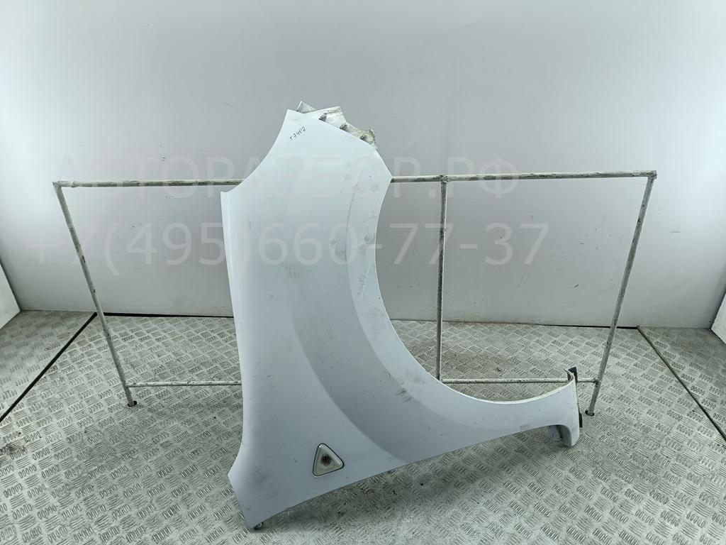 Крыло переднее правое