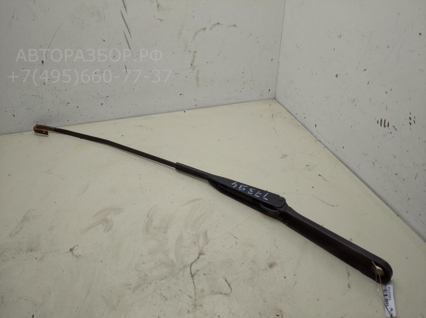 Поводок стеклоочистителя передний левый