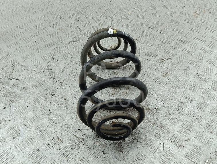 Пружина задняя