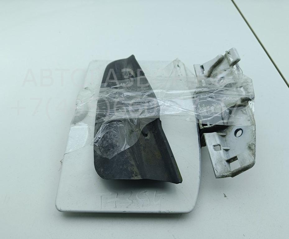 Лючок бензобака