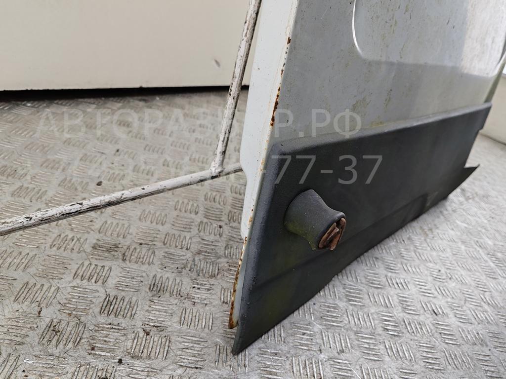 Дверь багажника правая