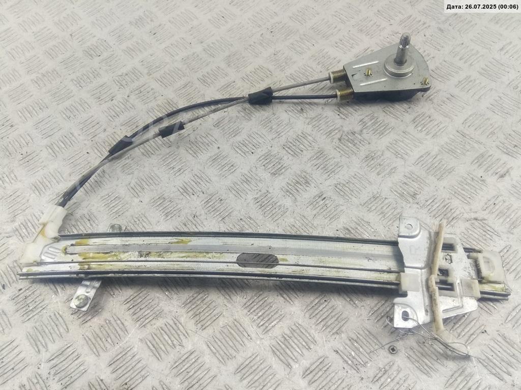 Стеклоподъемник механ. передний правый