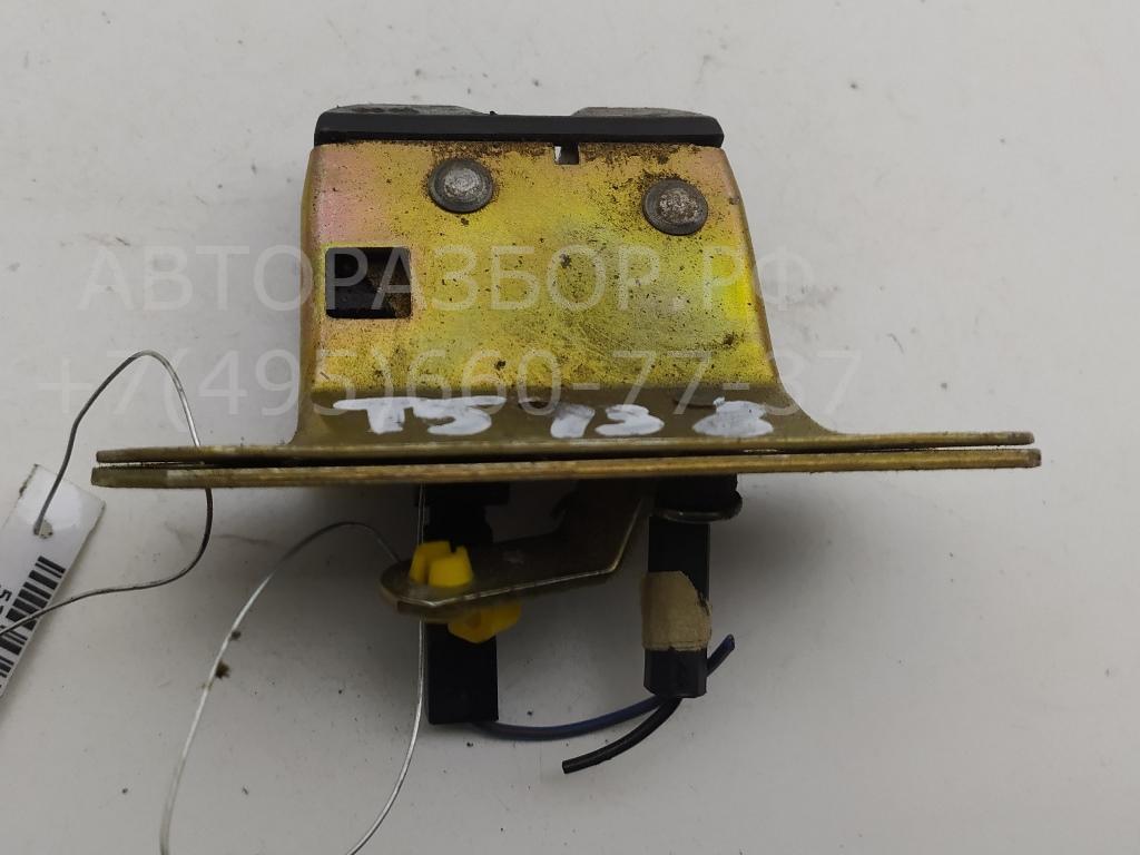 Замок багажника